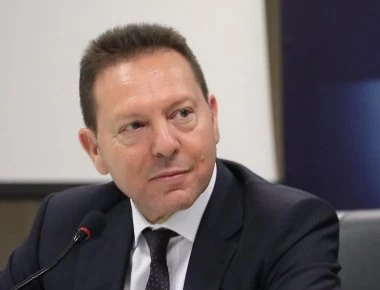 Ο Γ.Στουρνάρας απαντά στον Τσίπρα: «Σημαντικοί οι μπακάληδες στην ελληνική οικονομία»